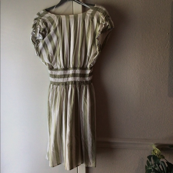 Striped Vintage inspired dress - Picture 2 of 2